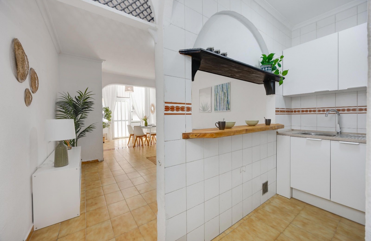 Resale - Apartment - Torrevieja - Playa del Cura
