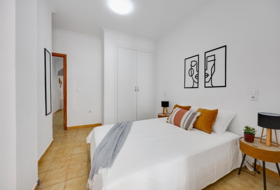 Resale - Apartment - Torrevieja - Playa del Cura
