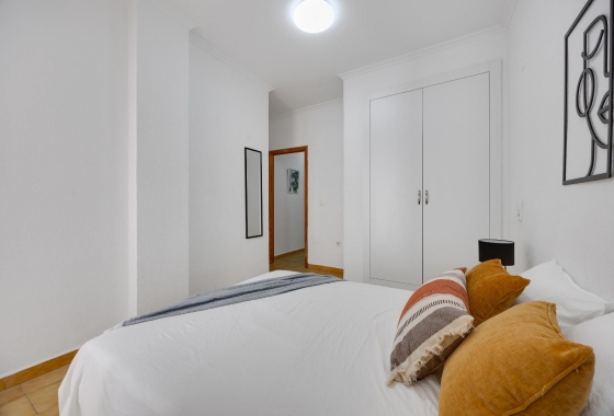 Resale - Apartment - Torrevieja - Playa del Cura