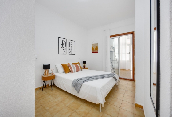 Resale - Apartment - Torrevieja - Playa del Cura