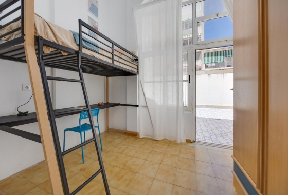 Resale - Apartment - Torrevieja - Playa del Cura