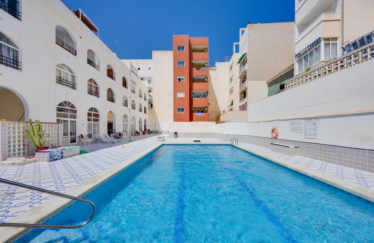 Resale - Apartment - Torrevieja - Playa del Cura