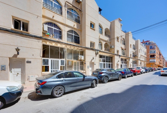 Resale - Apartment - Torrevieja - Playa del Cura