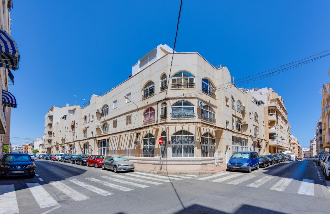 Resale - Apartment - Torrevieja - Playa del Cura
