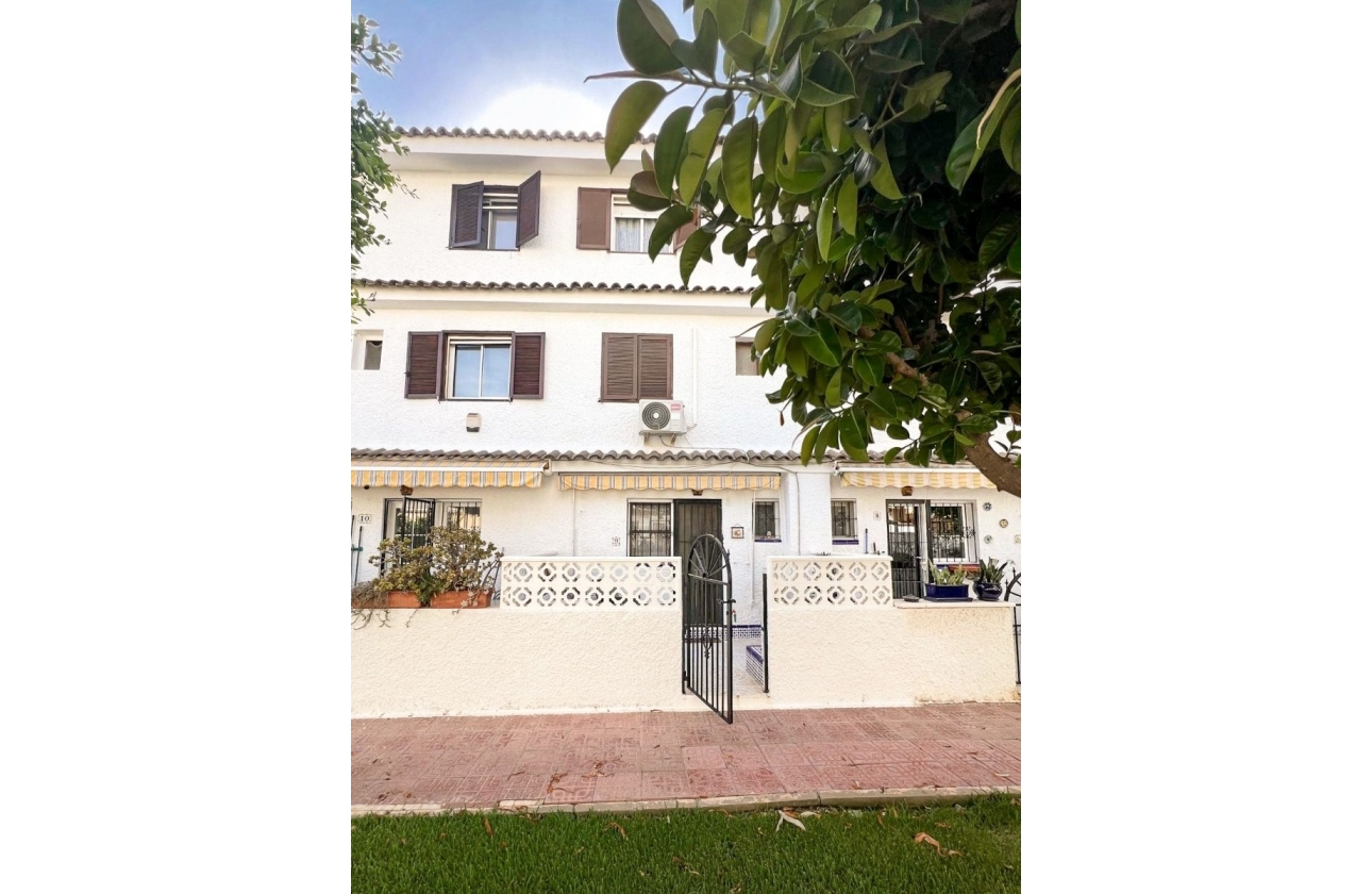 Resale - Townhouse - Torrevieja - Los Altos