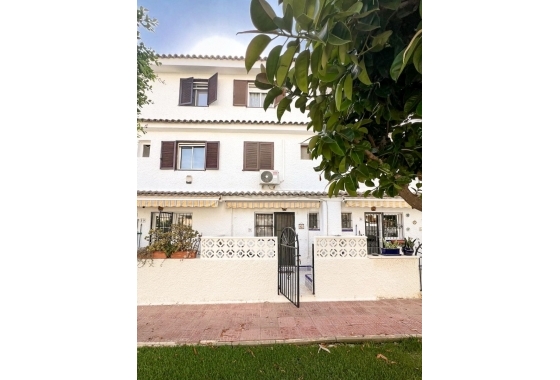 Resale - Townhouse - Torrevieja - Los Altos