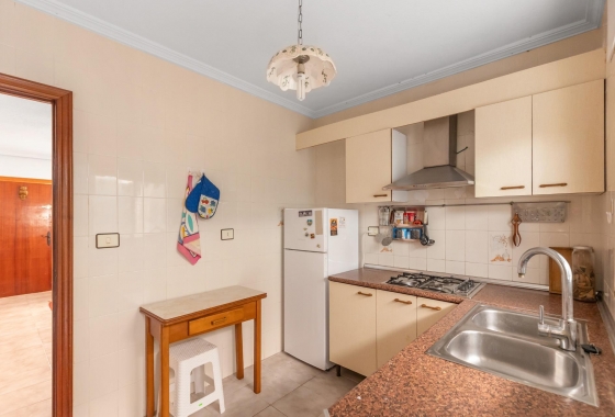 Resale - Apartment - Torrevieja - Acequion
