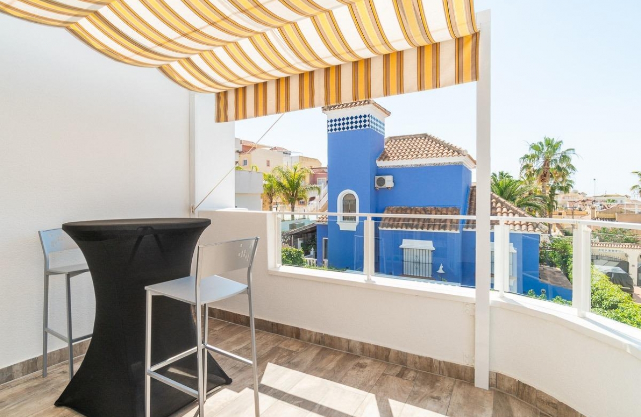 Resale - Villa - San Miguel de Salinas - Las Filipinas