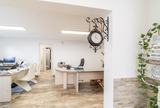 Resale - Villa - San Miguel de Salinas - Las Filipinas