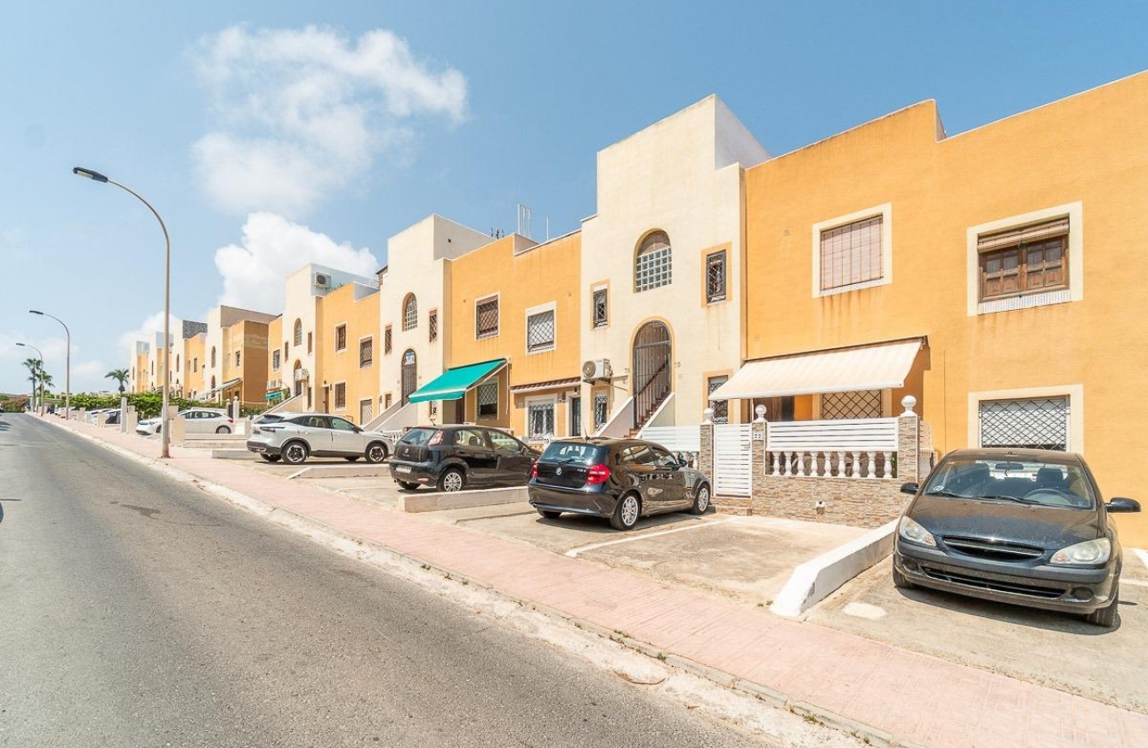 Resale - Apartment - Torrevieja - Torreblanca