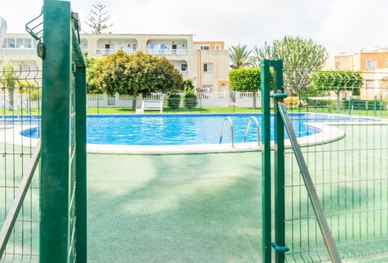 Resale - Apartment - Torrevieja - Torreblanca