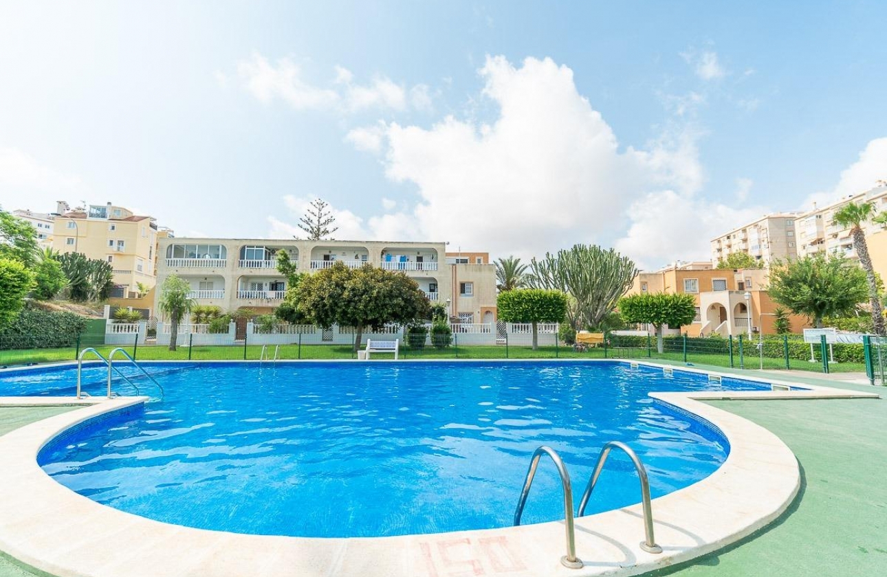 Resale - Apartment - Torrevieja - Torreblanca