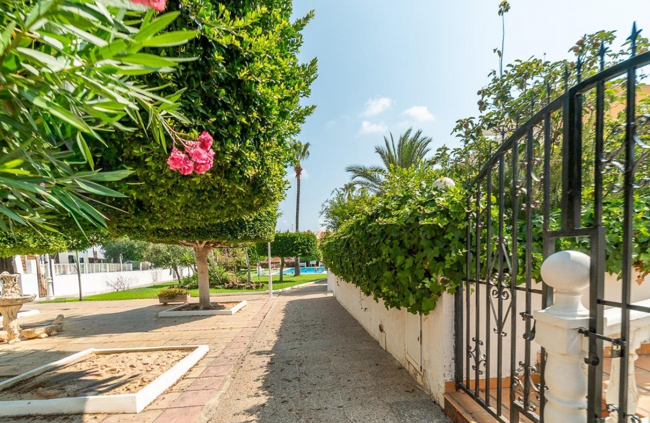 Resale - Apartment - Torrevieja - Torreblanca