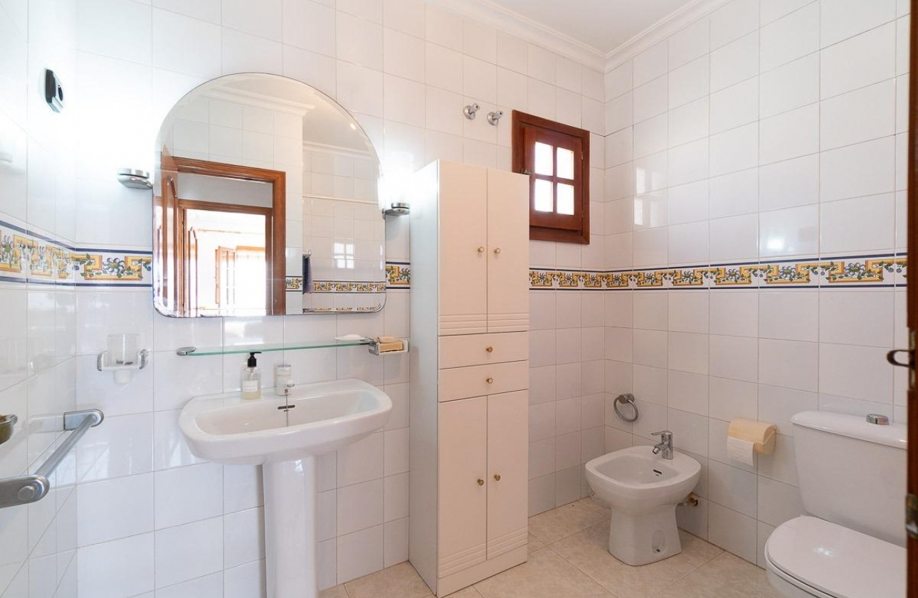 Resale - Apartment - Torrevieja - Torreblanca