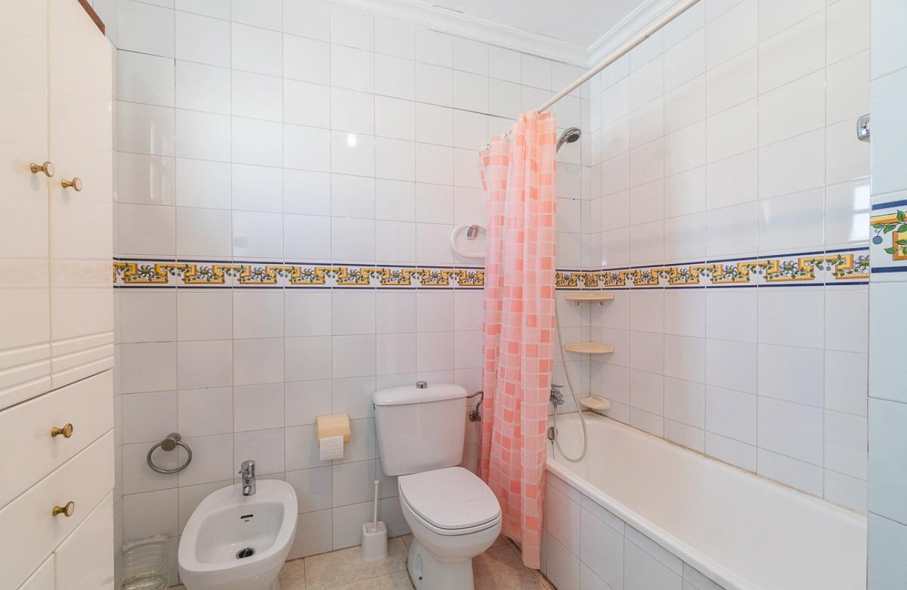 Resale - Apartment - Torrevieja - Torreblanca
