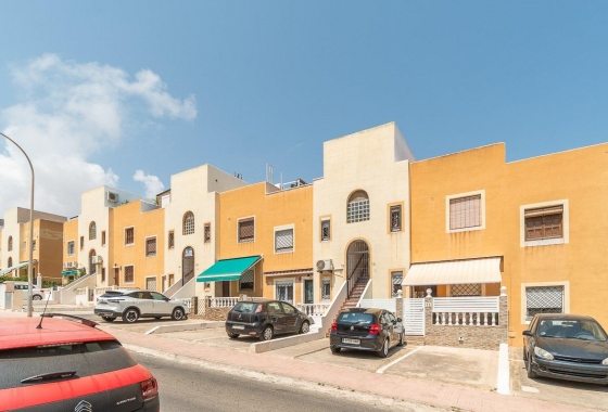 Resale - Apartment - Torrevieja - Torreblanca