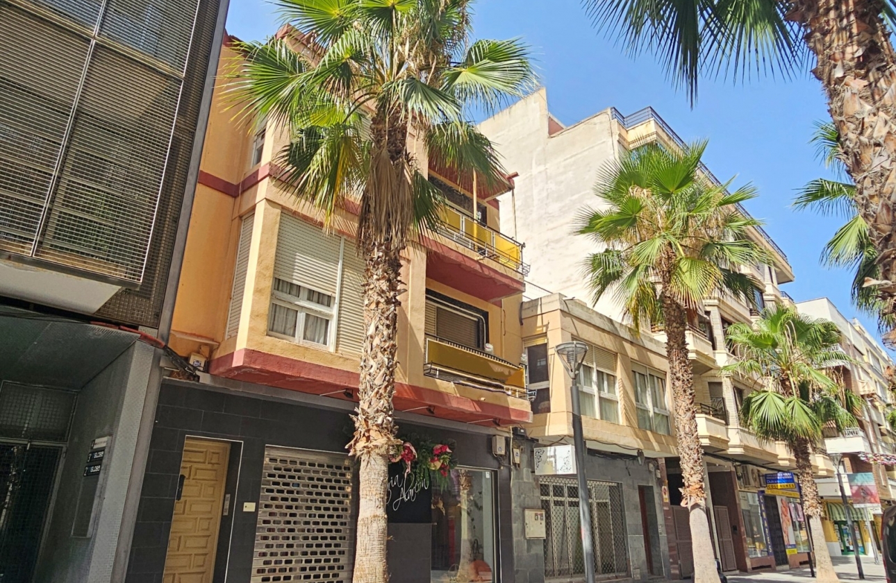 Resale - Commercial Unit - Torrevieja