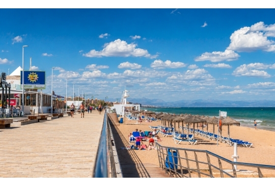 Resale - Bungalow - Torrevieja - Aguas Nuevas