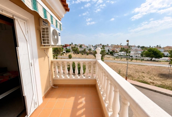 Resale - Villa - Orihuela Costa - Blue Lagoon