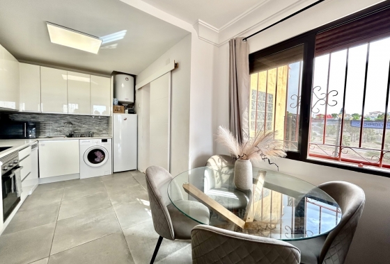 Resale - Villa - Orihuela Costa - Blue Lagoon