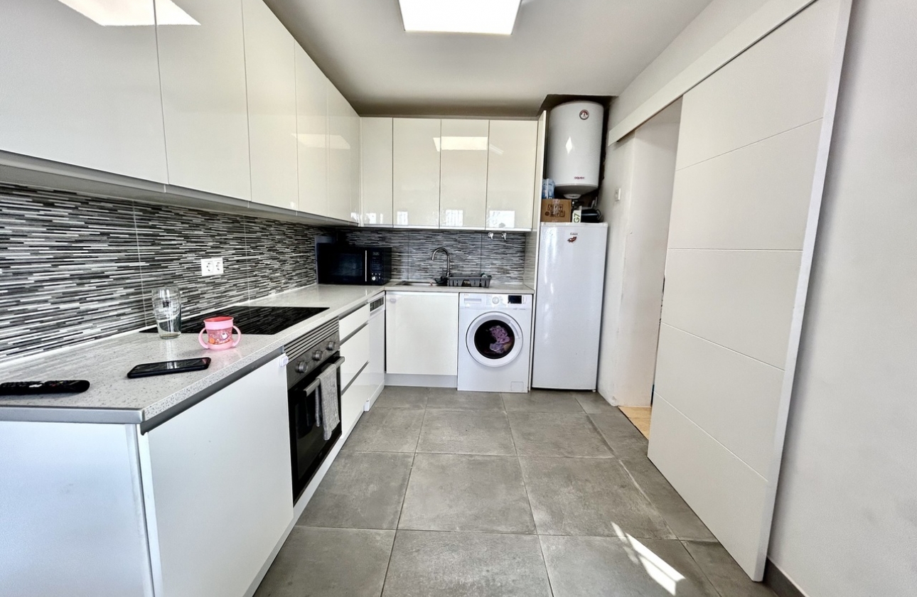 Resale - Villa - Orihuela Costa - Blue Lagoon