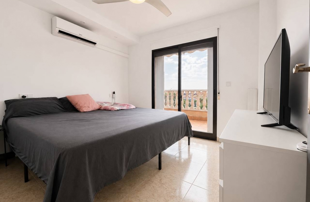 Resale - Villa - Orihuela Costa - Blue Lagoon