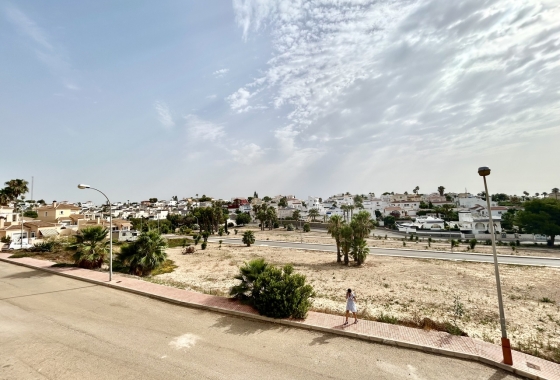 Resale - Villa - Orihuela Costa - Blue Lagoon