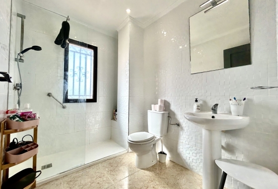Resale - Villa - Orihuela Costa - Blue Lagoon