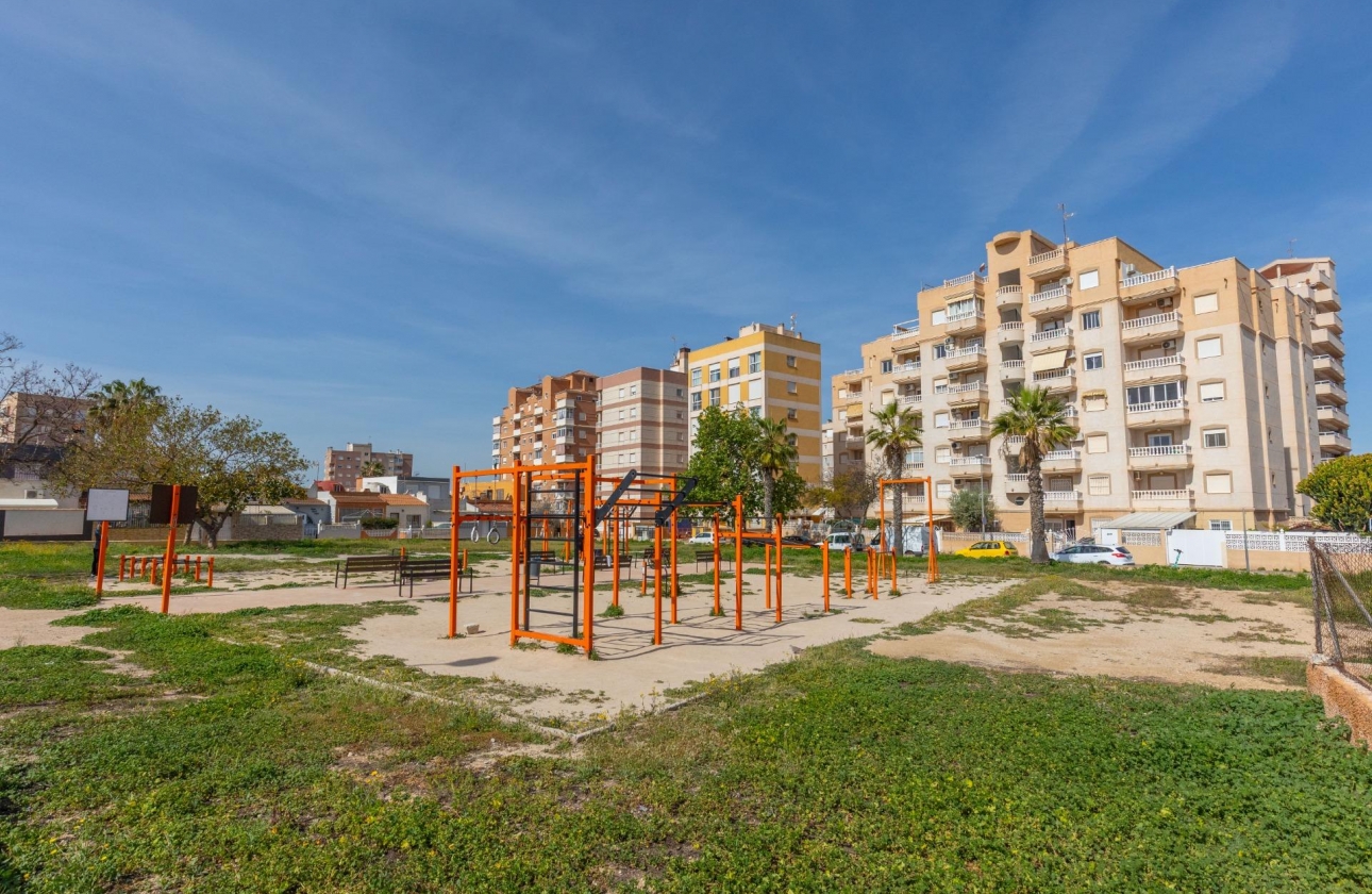Rynek wtórny - Apartament - Torrevieja - Nueva Torrevieja