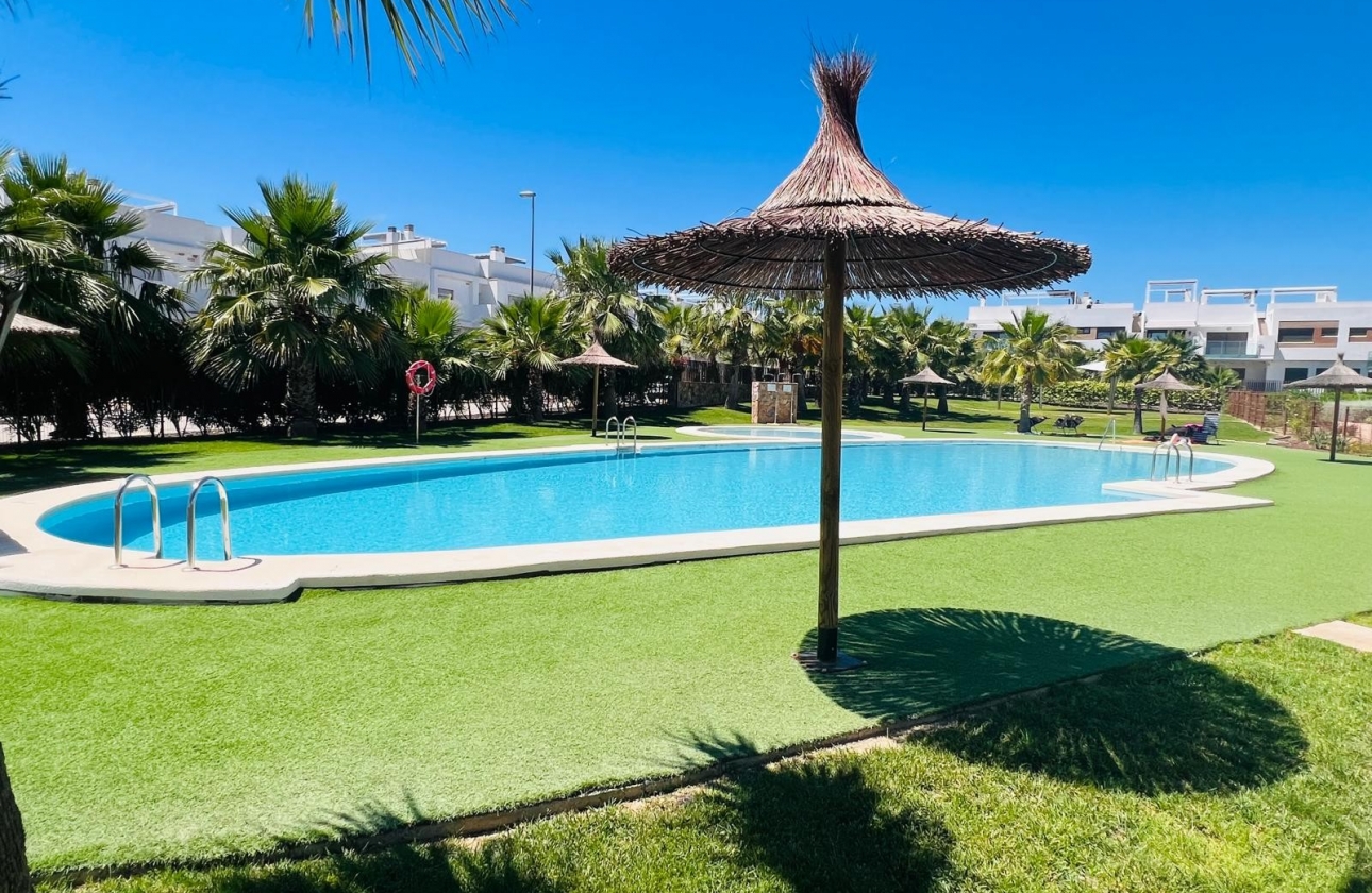 Resale - Apartment - Orihuela Costa - Entre Naranjos - Vistabella Golf