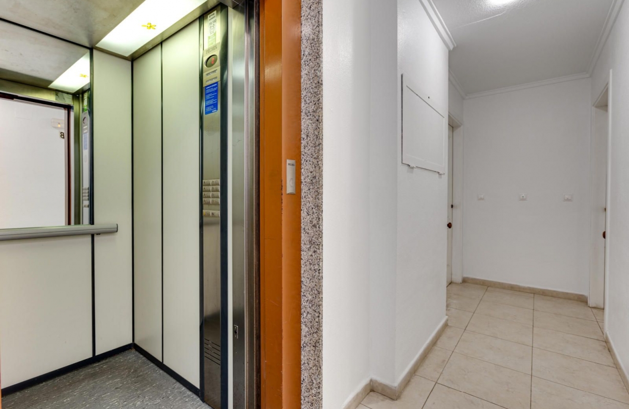 Resale - Apartment - Torrevieja - Nueva Torrevieja - Aguas Nuevas