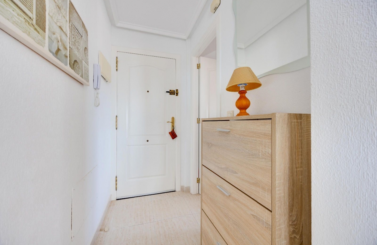 Resale - Apartment - Torrevieja - Nueva Torrevieja - Aguas Nuevas