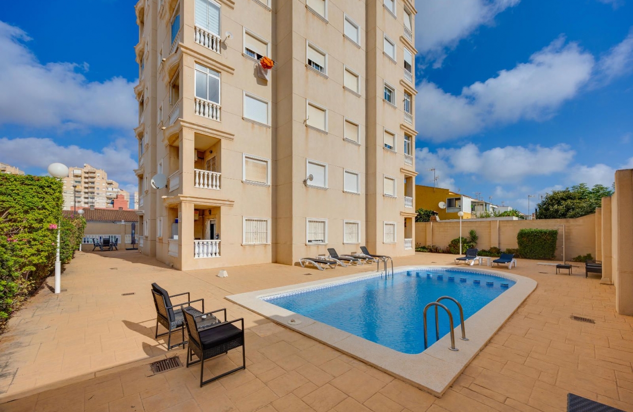 Resale - Apartment - Torrevieja - Nueva Torrevieja - Aguas Nuevas