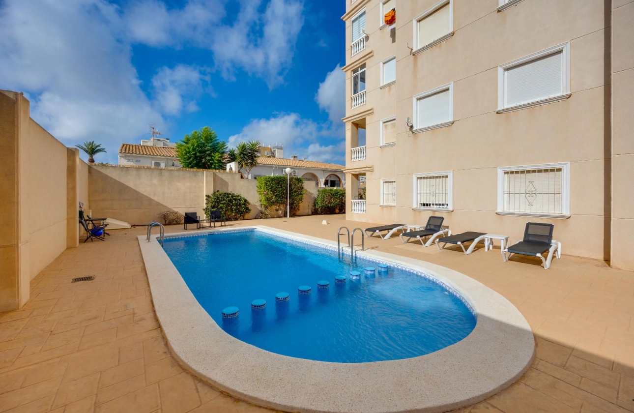 Resale - Apartment - Torrevieja - Nueva Torrevieja - Aguas Nuevas
