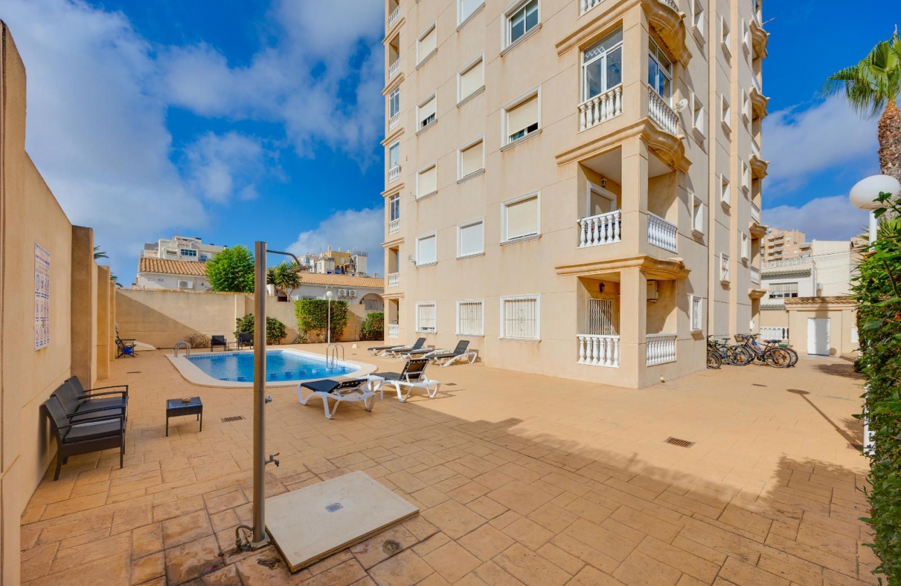 Resale - Apartment - Torrevieja - Nueva Torrevieja - Aguas Nuevas