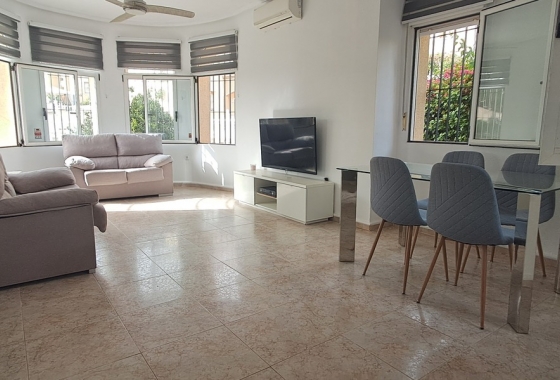 Resale - Villa - Orihuela Costa - Costa Blanca