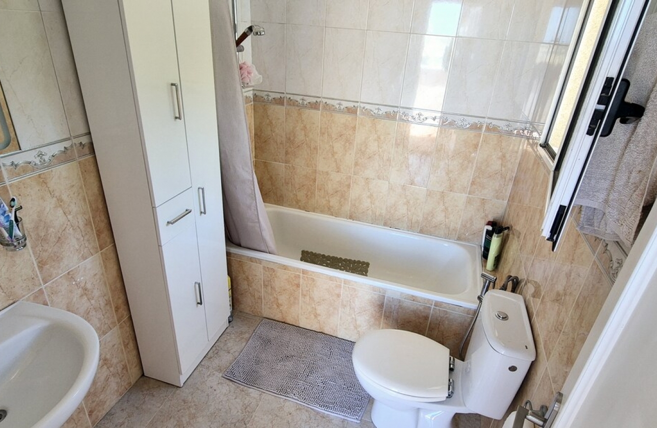 Resale - Villa - Orihuela Costa - Costa Blanca