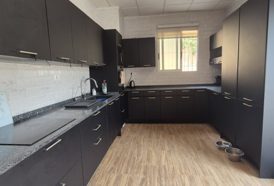 Resale - Villa - Orihuela Costa - Costa Blanca