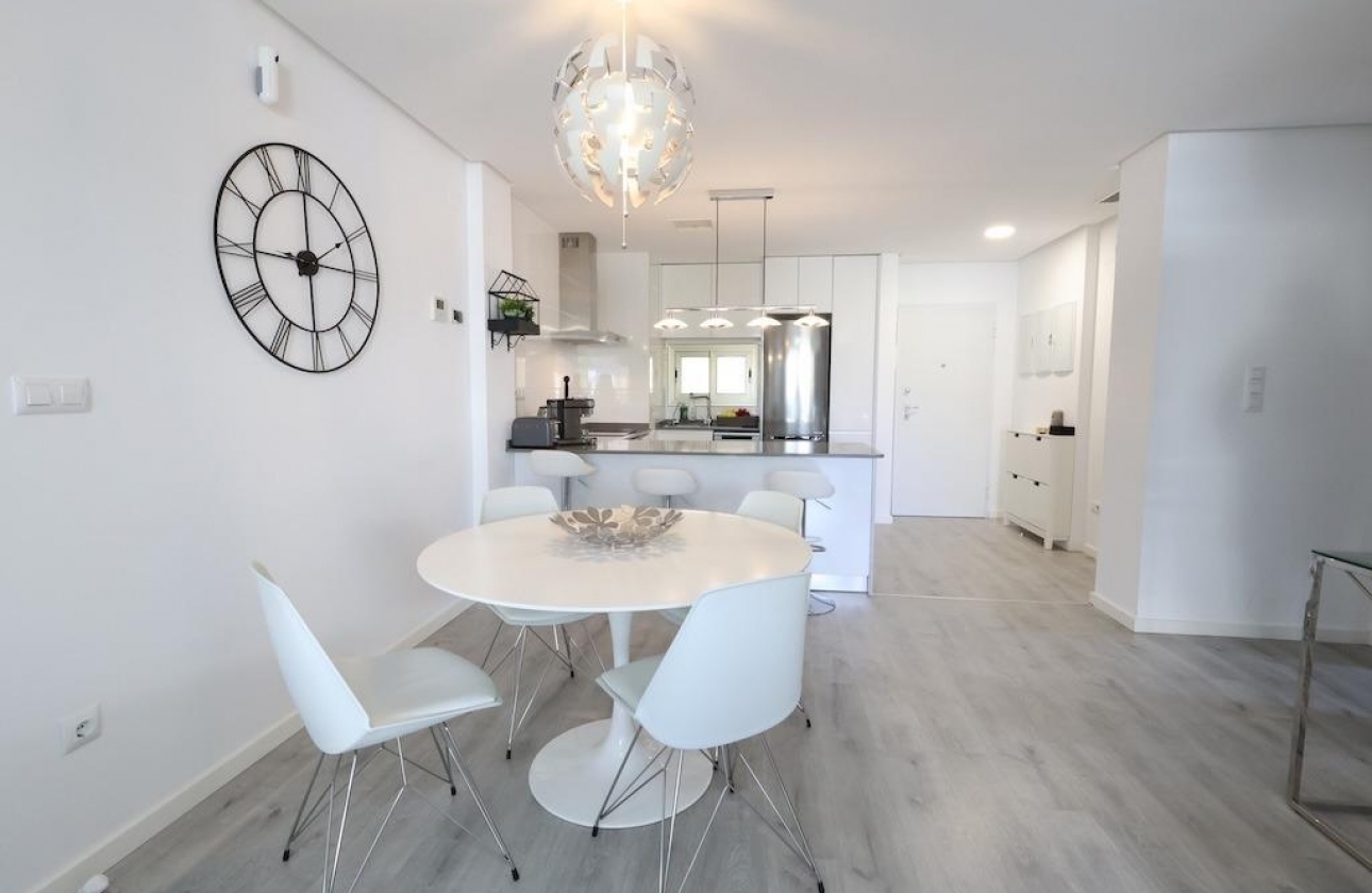 Resale - Apartment - Orihuela Costa - Los Dolses