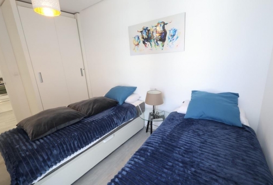 Resale - Apartment - Orihuela Costa - Los Dolses