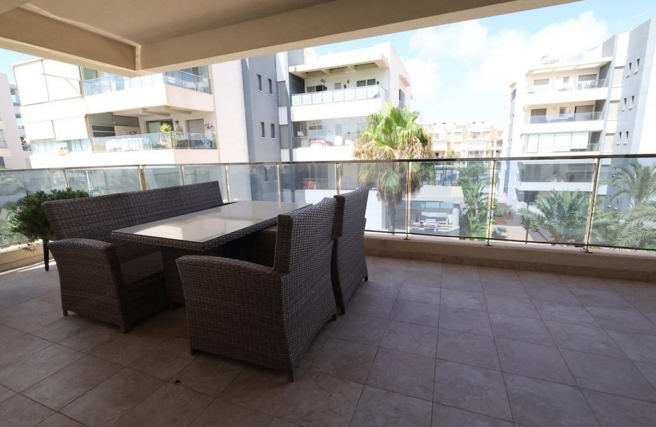 Resale - Apartment - Orihuela Costa - Los Dolses