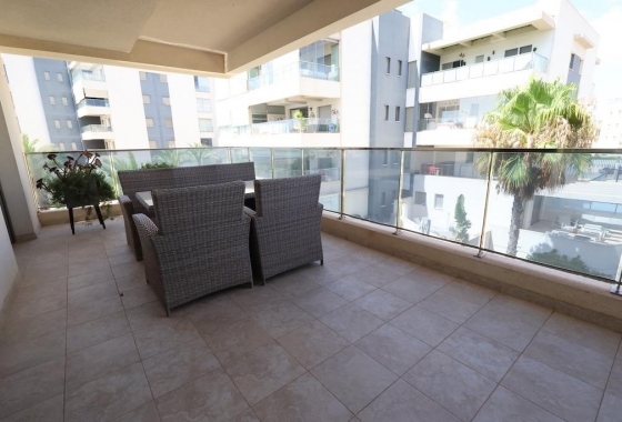 Resale - Apartment - Orihuela Costa - Los Dolses