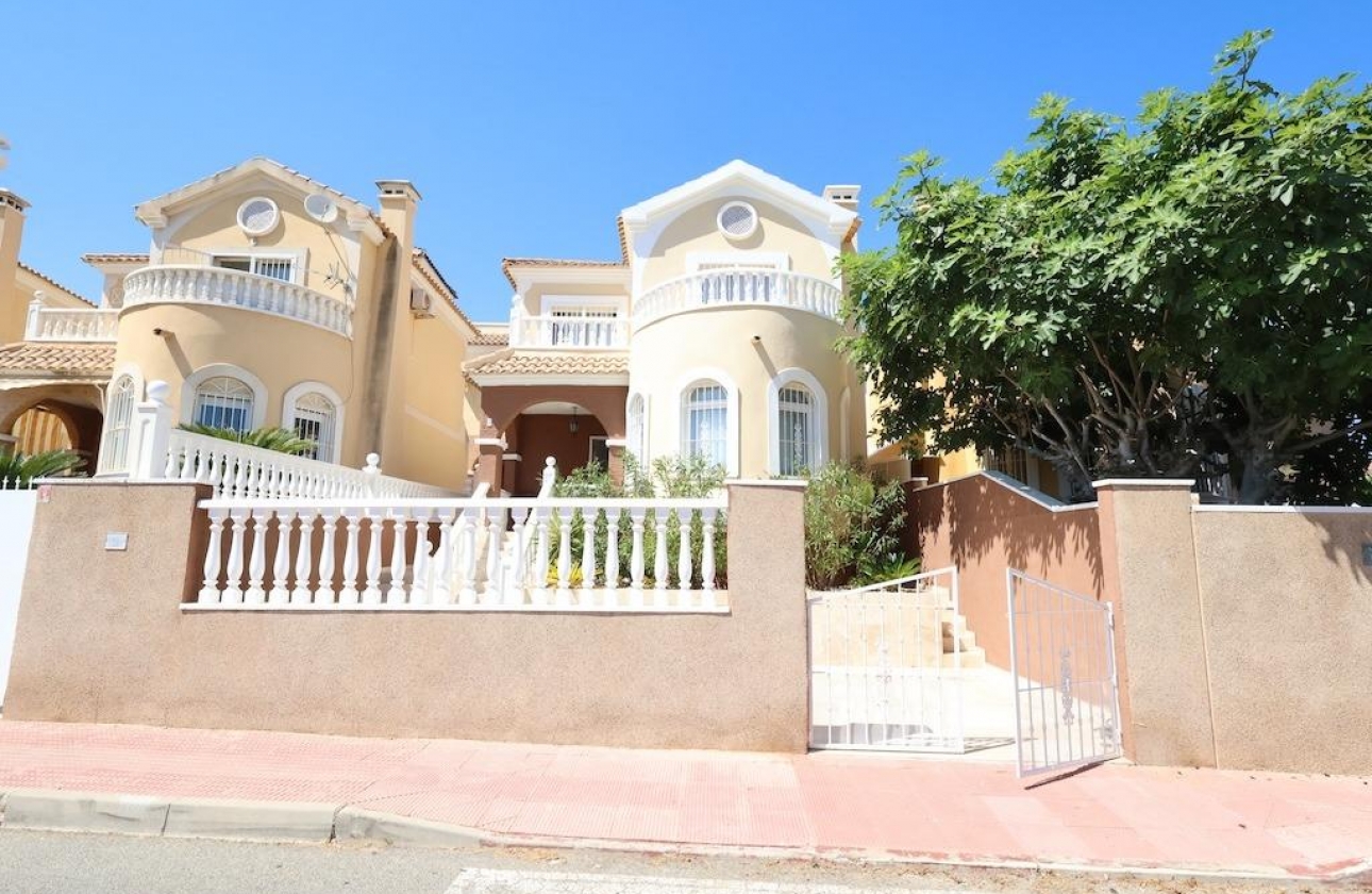 Rynek wtórny - Villa - Orihuela Costa - Las Filipinas