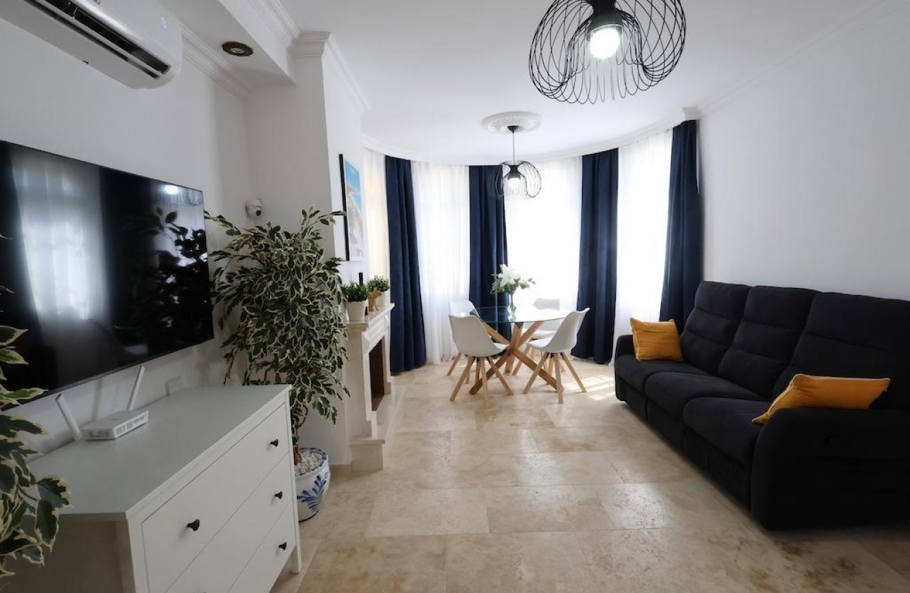 Rynek wtórny - Villa - Orihuela Costa - Las Filipinas