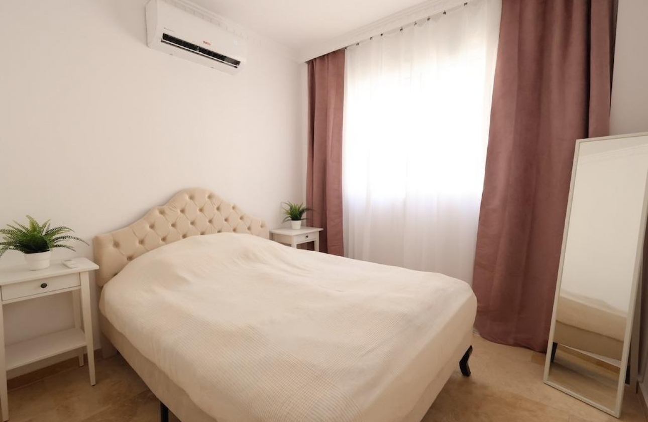 Rynek wtórny - Villa - Orihuela Costa - Las Filipinas