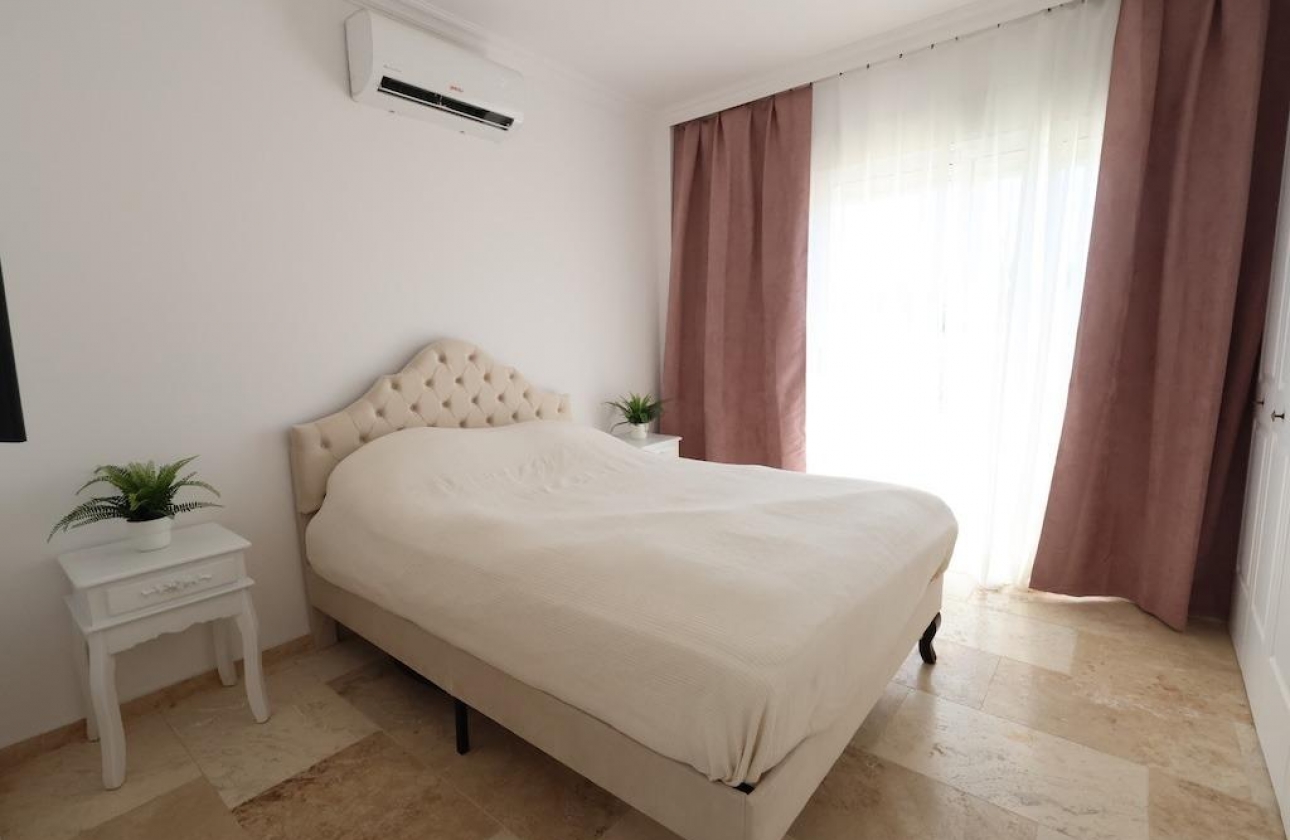 Rynek wtórny - Villa - Orihuela Costa - Las Filipinas