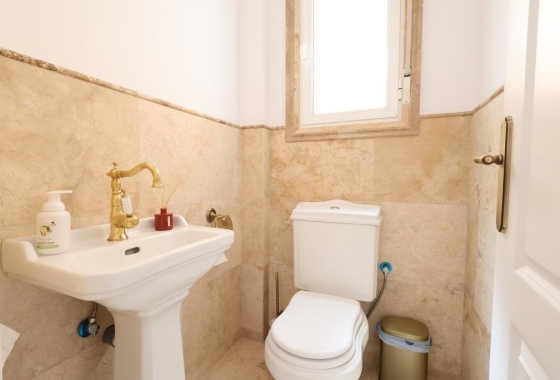 Rynek wtórny - Villa - Orihuela Costa - Las Filipinas