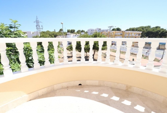 Rynek wtórny - Villa - Orihuela Costa - Las Filipinas