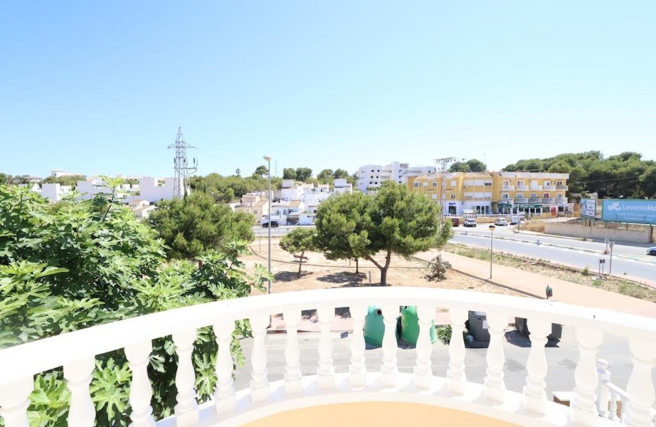 Rynek wtórny - Villa - Orihuela Costa - Las Filipinas
