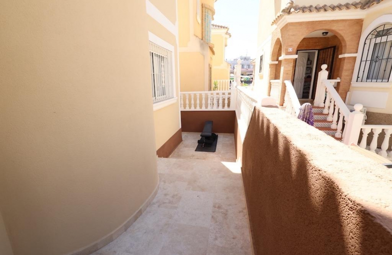 Rynek wtórny - Villa - Orihuela Costa - Las Filipinas
